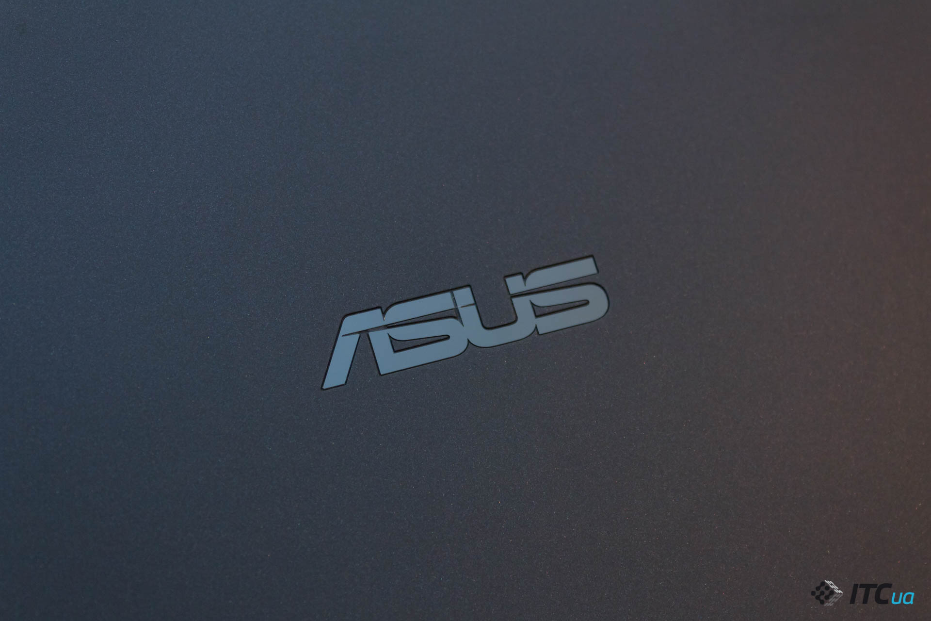 Обзор ноутбука asus