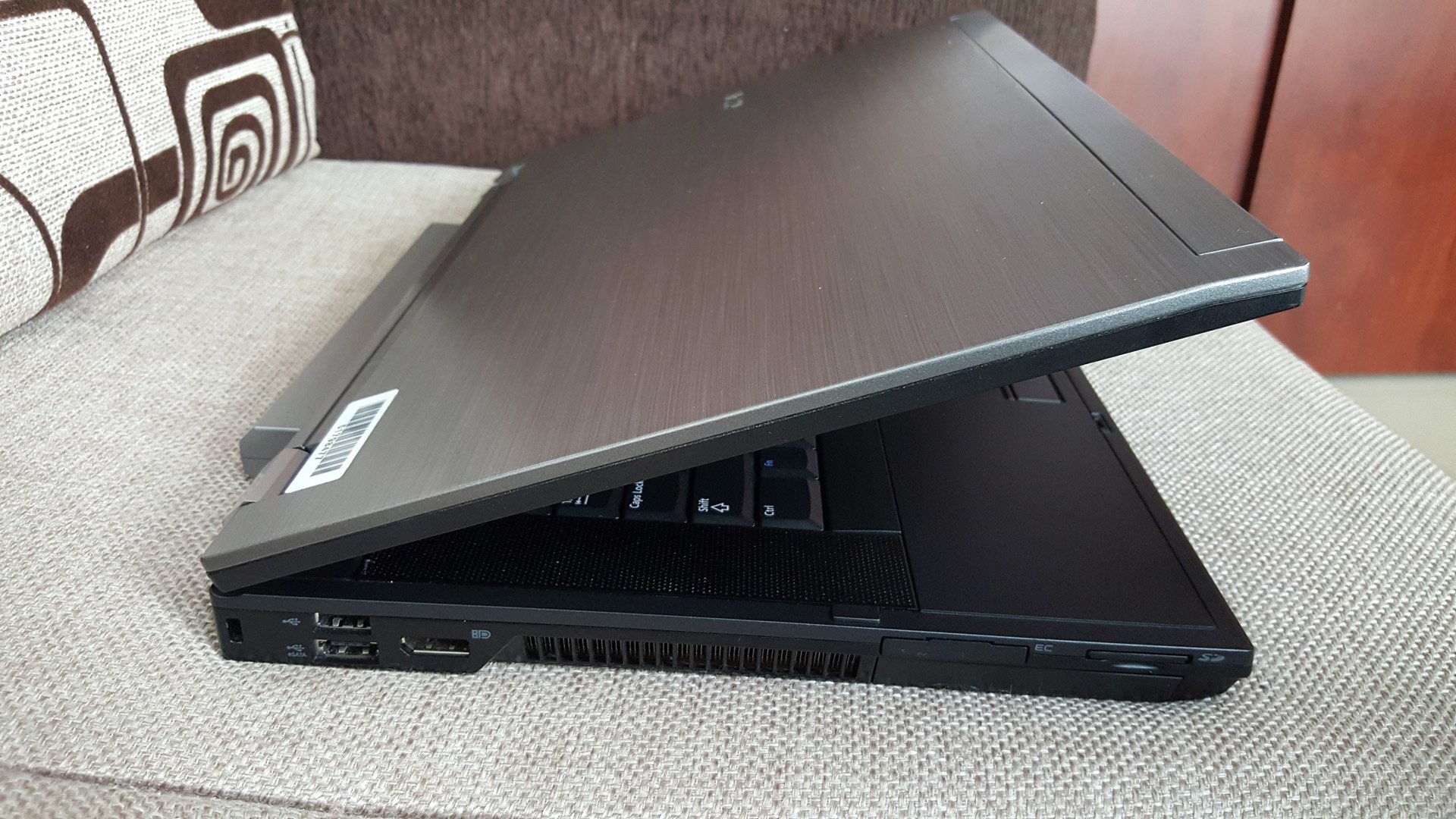 Сегодня мы познакомим читателя с Dell Latitude 5310 с процессором i5-10310U и экраном Full HD Как этот 13-дюймовый ноутбук покажет себя в сравнении с конкурентами
