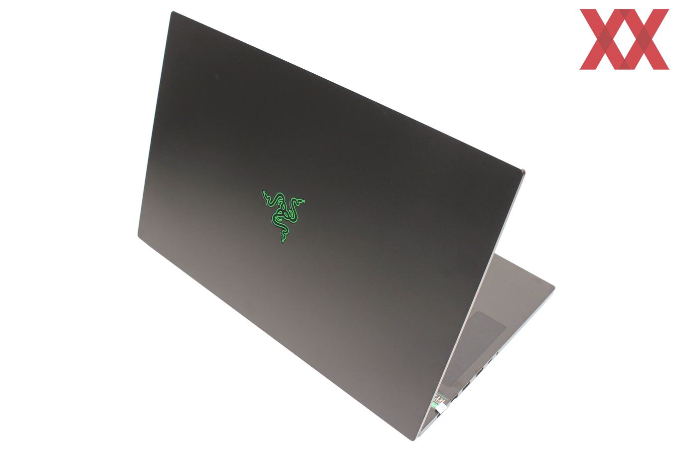 Razer blade pro 17 (2019) packs a 17-inch laptop into 15-inch chassis, gets nvidia rtx graphics