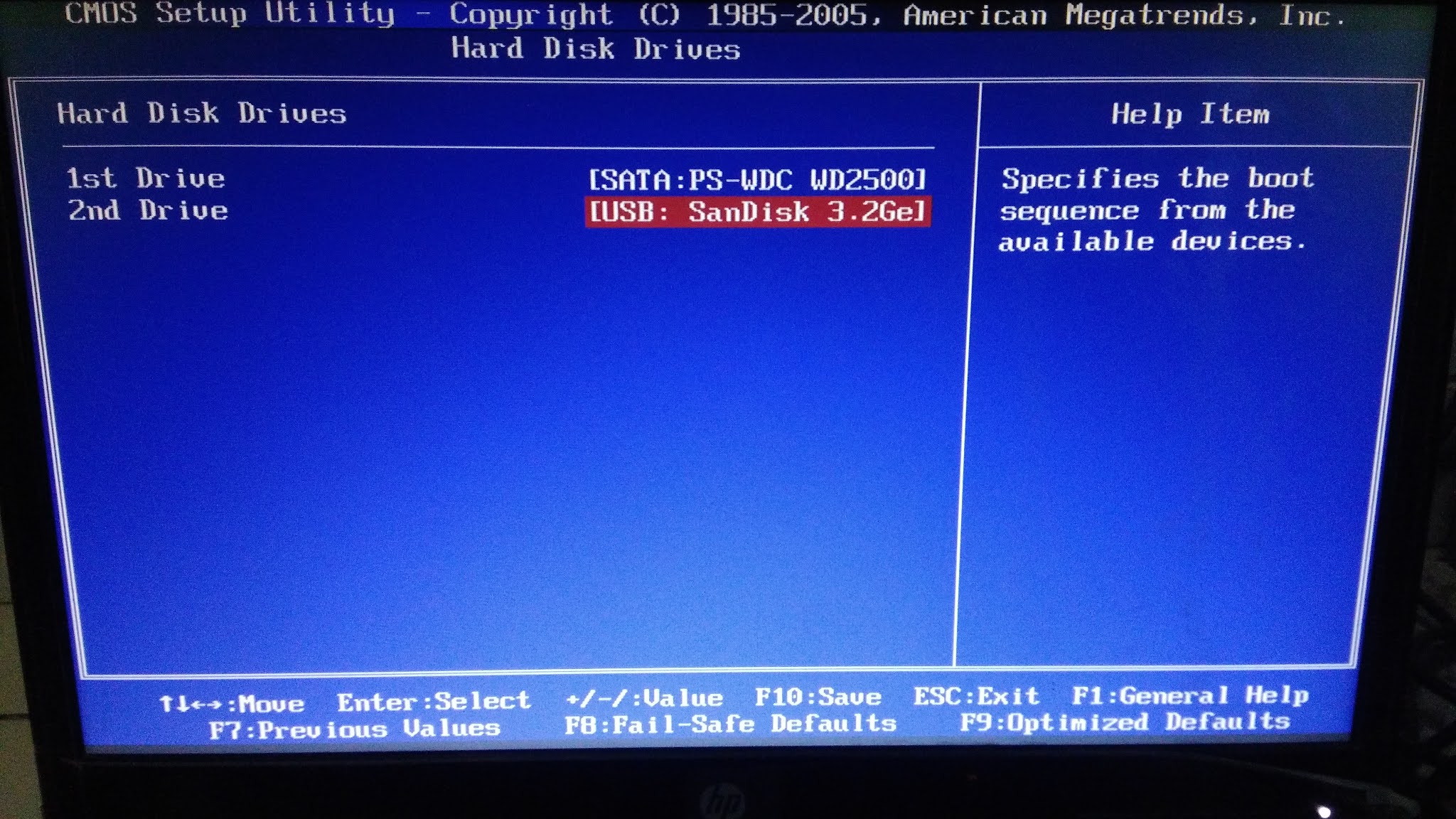 This drive can only in uefi. Legacy Boot of UEFI Media. Legacy Mode в биосе. BIOS Legacy Boot of UEFI only. Биос GPT.