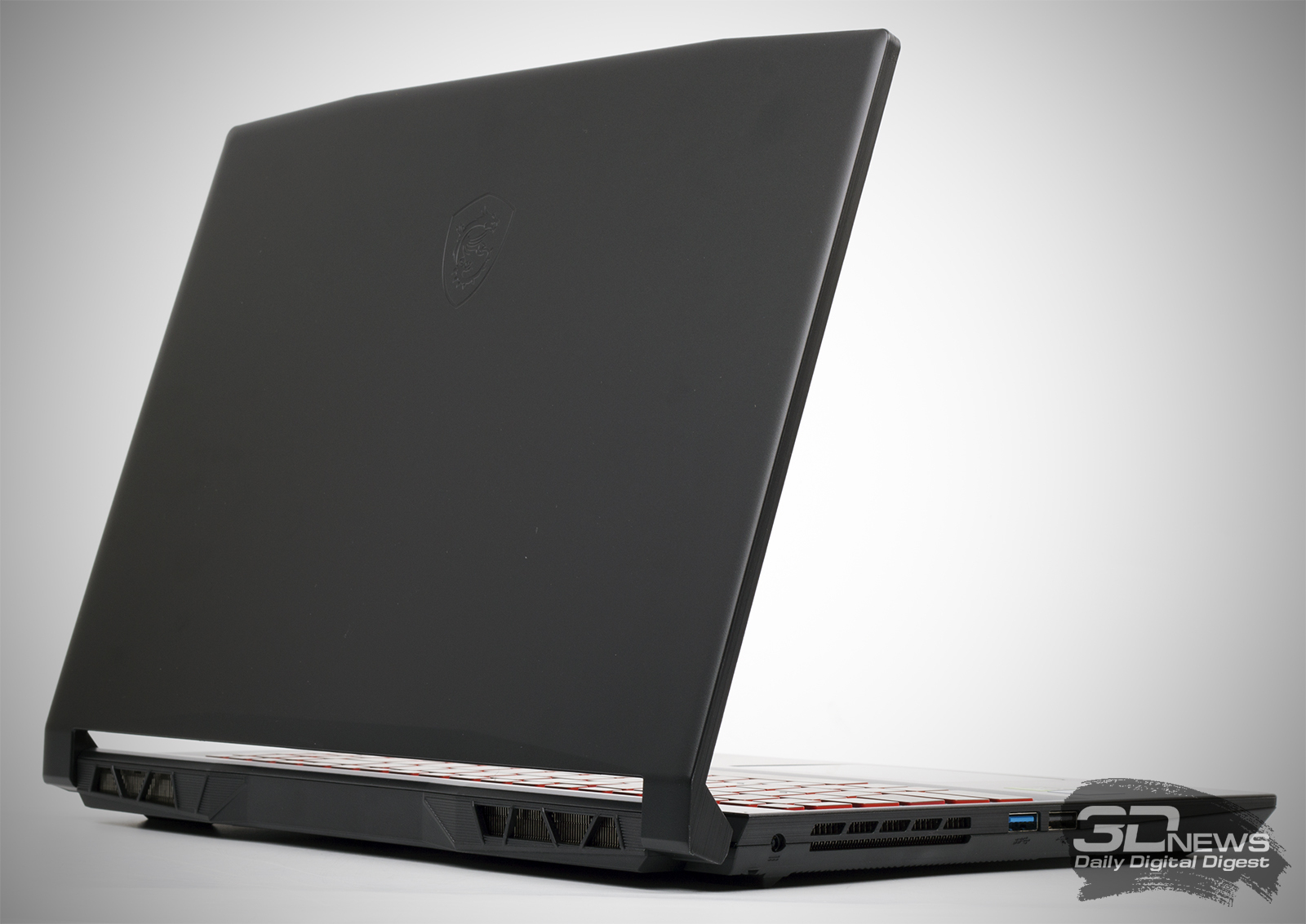 Msi katana b11ucx. Ноутбук MSI Katana gf66 11ug-079xru. Ноутбук игровой MSI Katana gf66 11ug-831xru. 15.6