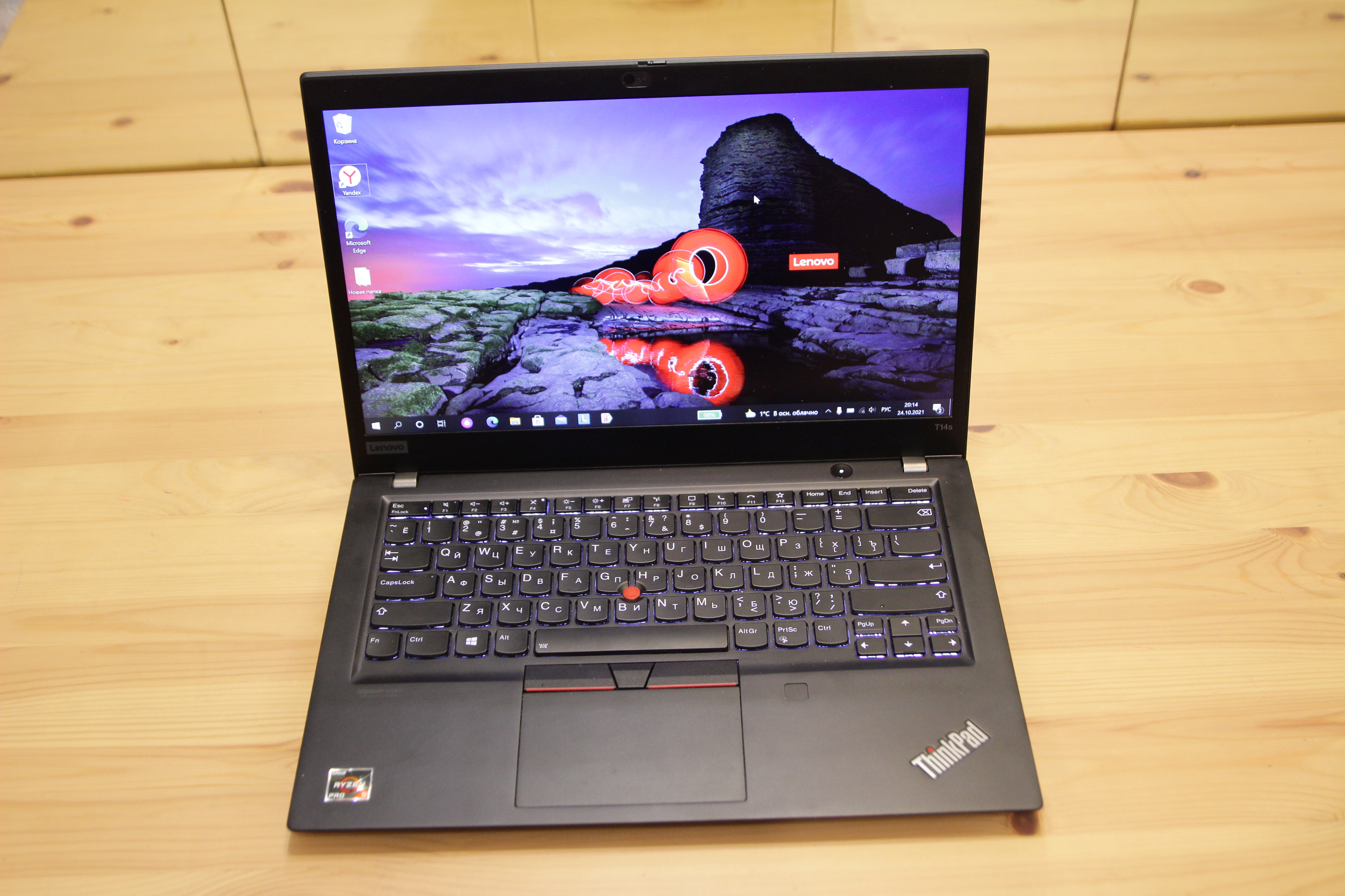 Иследуем Lenovo ThinkPad T15 в первой ревизии, ноутбук для офиса и бизнеса с экраном 156 В нём используются процессоры Comet Lake без единой опции Ryzen 4000 Расскажем, почему это - минус